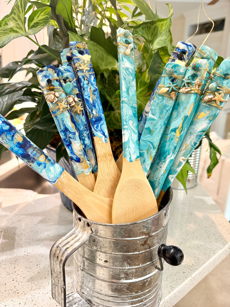 🌊 Handcrafted Decorative Wooden Spoons – Coastal-Inspired Resin Art