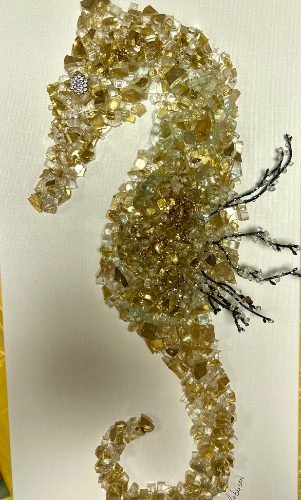 Seahorse in Gold 10x20
